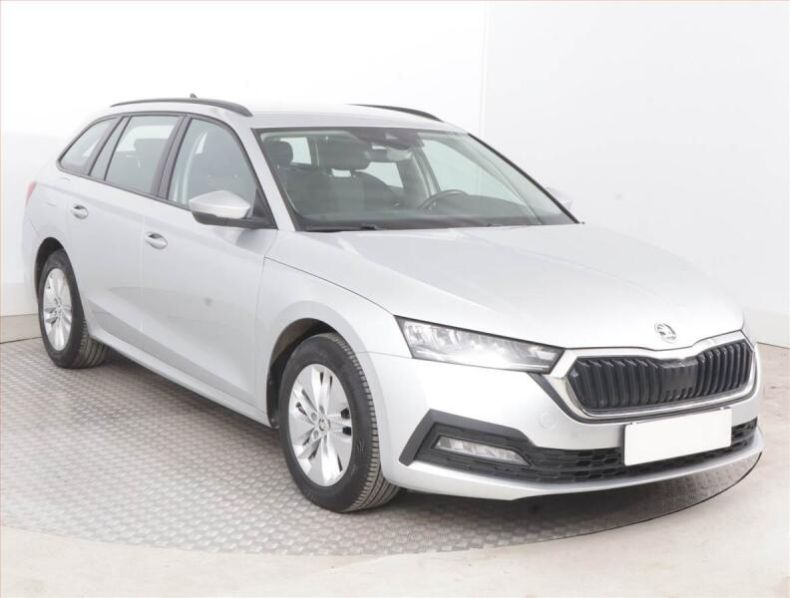 Škoda Octavia - hlavní foto