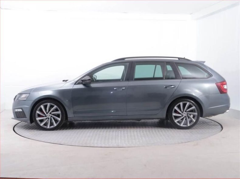 Škoda Octavia - hlavní fotka