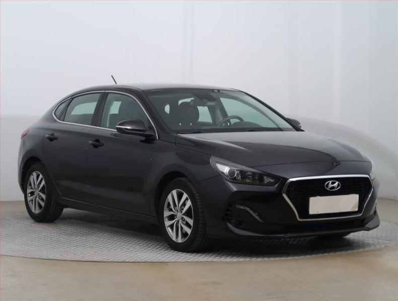 Hyundai i30 - hlavní foto