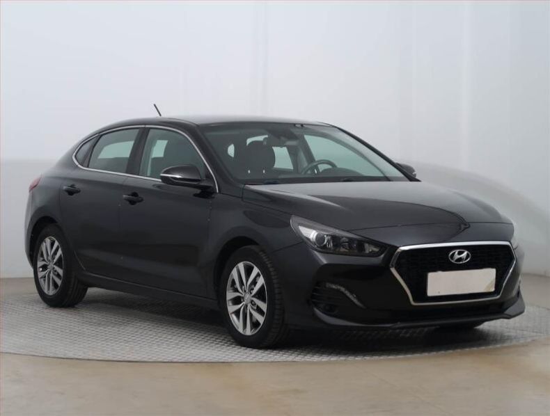 Hyundai i30 - hlavní foto