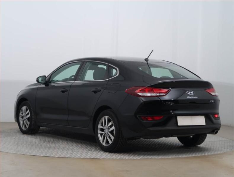 Hyundai i30 - hlavní fotka