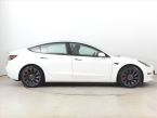Tesla Model 3 - fotka číslo 5