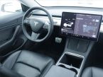 Tesla Model 3 - fotka číslo 6