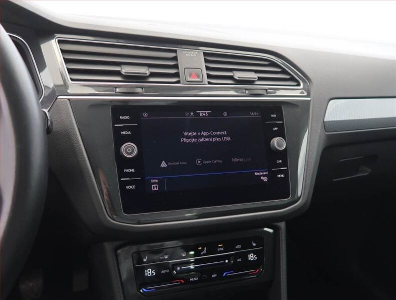 Volkswagen Tiguan - hlavní fotka