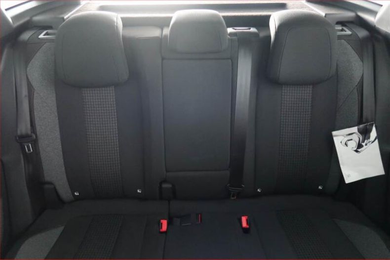 Peugeot 3008 - hlavní fotka
