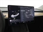 Tesla Model 3 - fotka číslo 19