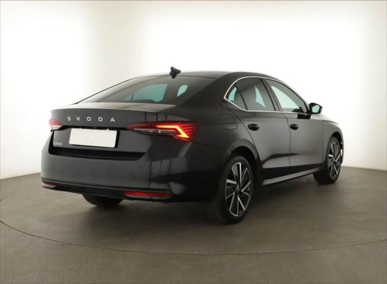 Škoda Octavia - hlavní fotka