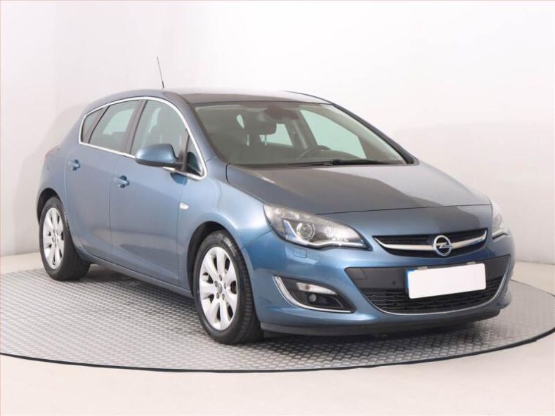 Opel Astra - hlavní fotka inzerátu