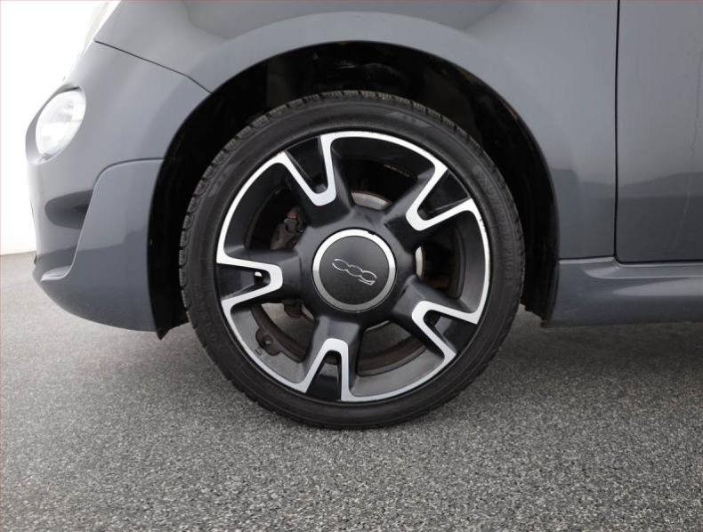 Fiat 500 - hlavní fotka