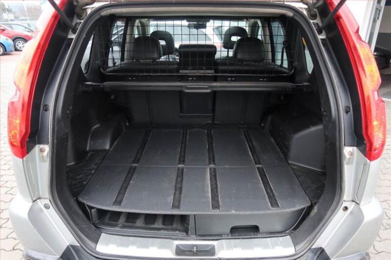 Nissan X-Trail - hlavní fotka