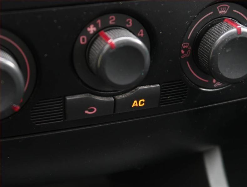 Seat Cordoba - hlavní fotka