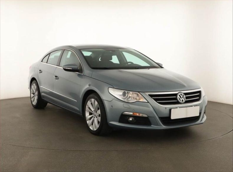 Volkswagen Passat - hlavní foto