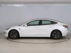 Tesla Model 3 - fotka číslo 2