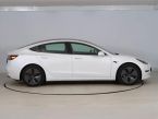 Tesla Model 3 - fotka číslo 5
