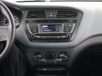 Hyundai i20 - fotka číslo 11
