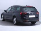 Volkswagen Passat - fotka číslo 3