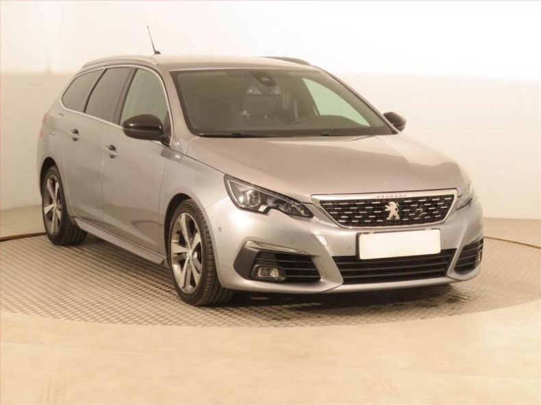 Peugeot 308 - hlavní foto