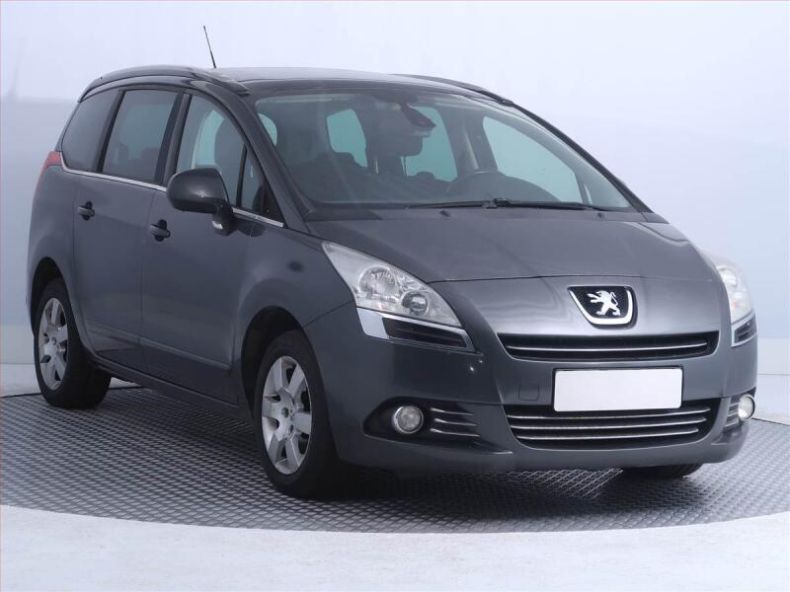 Peugeot 5008 - hlavní foto