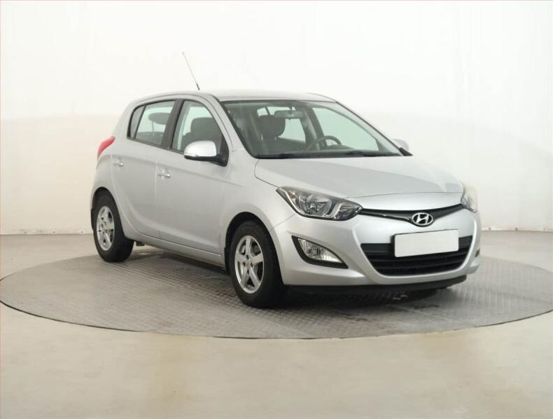 Hyundai i20 - hlavní foto