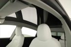 Tesla Model Y - fotka číslo 12