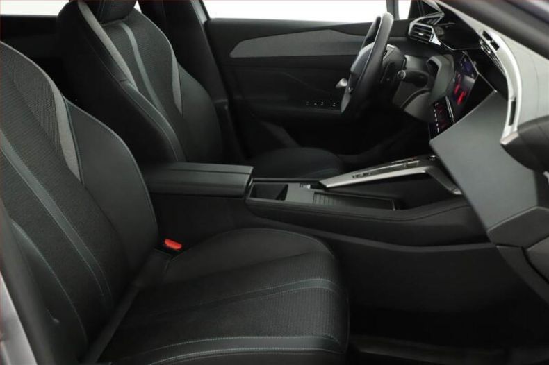 Peugeot 308 - hlavní fotka
