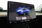 Tesla Model Y - fotka číslo 16