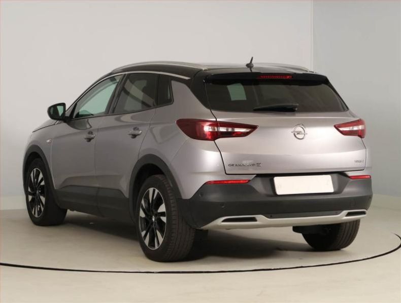 Opel Grandland X - hlavní fotka