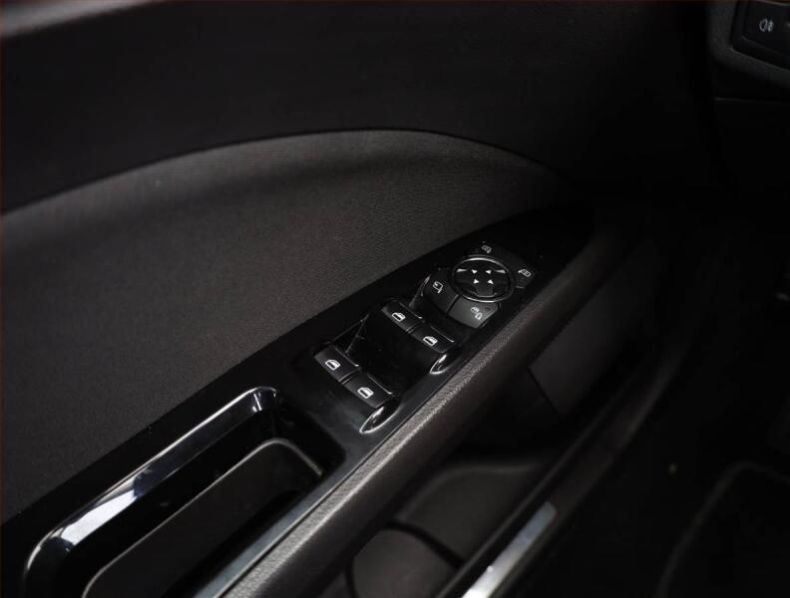 Ford Mondeo - hlavní fotka