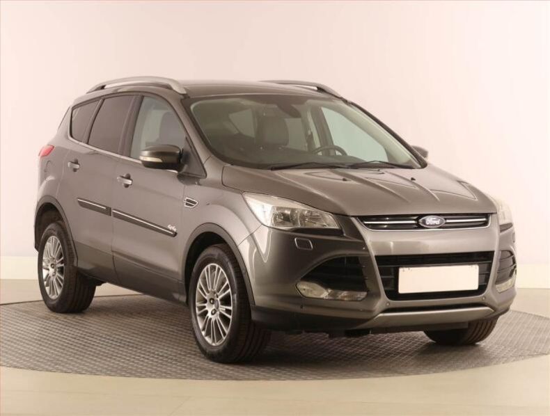 Ford Kuga - hlavní foto