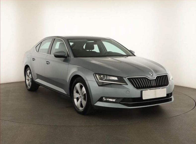 Škoda Superb - hlavní fotka inzerátu