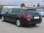 Škoda Superb - fotka číslo 3