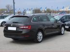 Škoda Superb - fotka číslo 4
