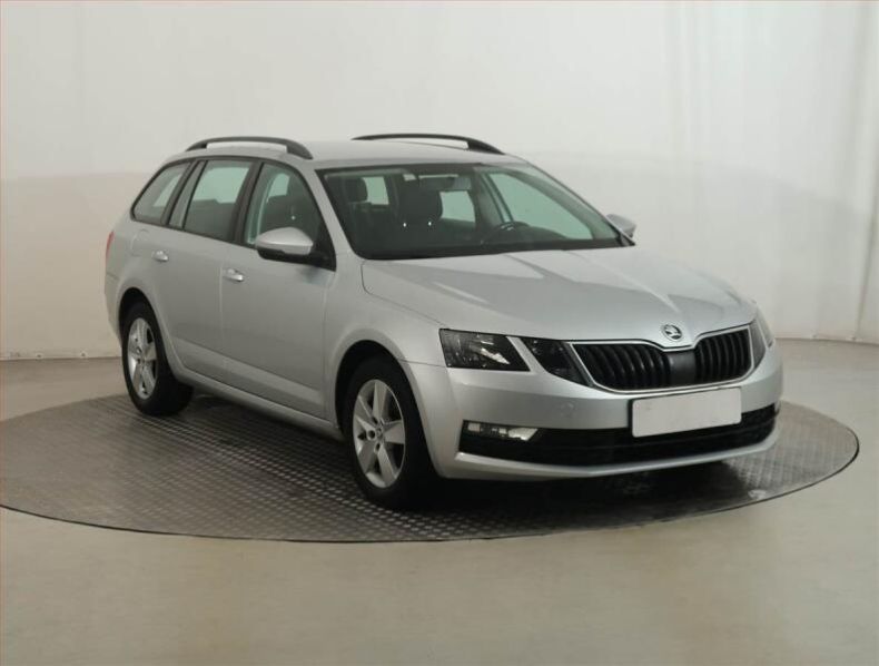 Škoda Octavia - hlavní foto