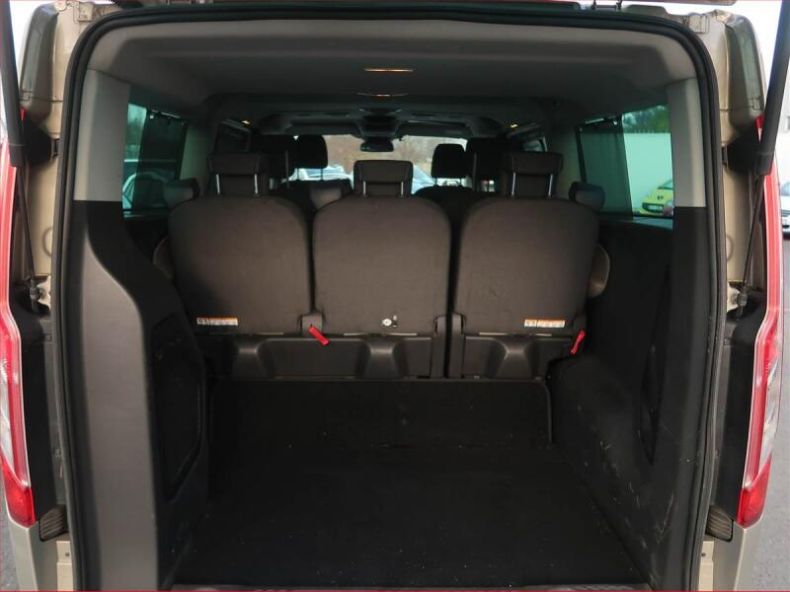 Ford Tourneo - hlavní fotka