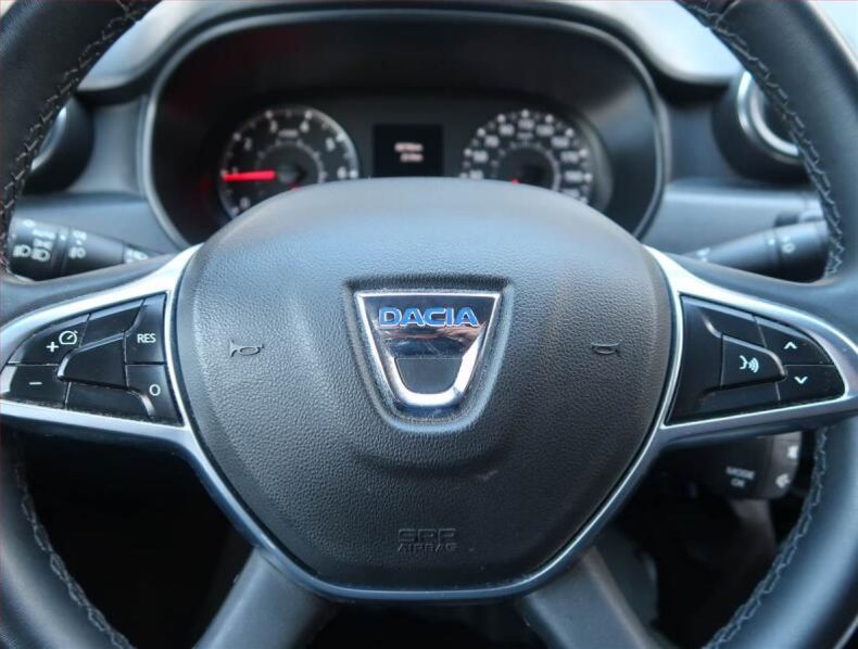 Dacia Duster - hlavní fotka