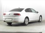 Volkswagen Passat - fotka číslo 4