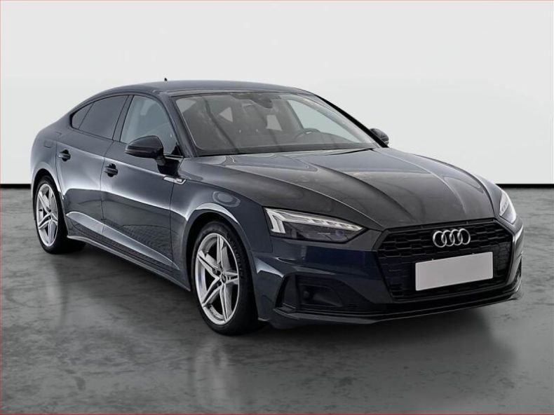 Audi A5 - hlavní foto
