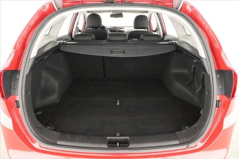 Kia Cee'd - hlavní fotka