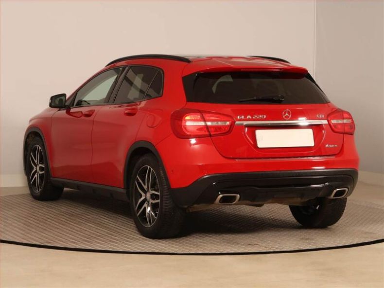 Mercedes Třída GLA - hlavní fotka