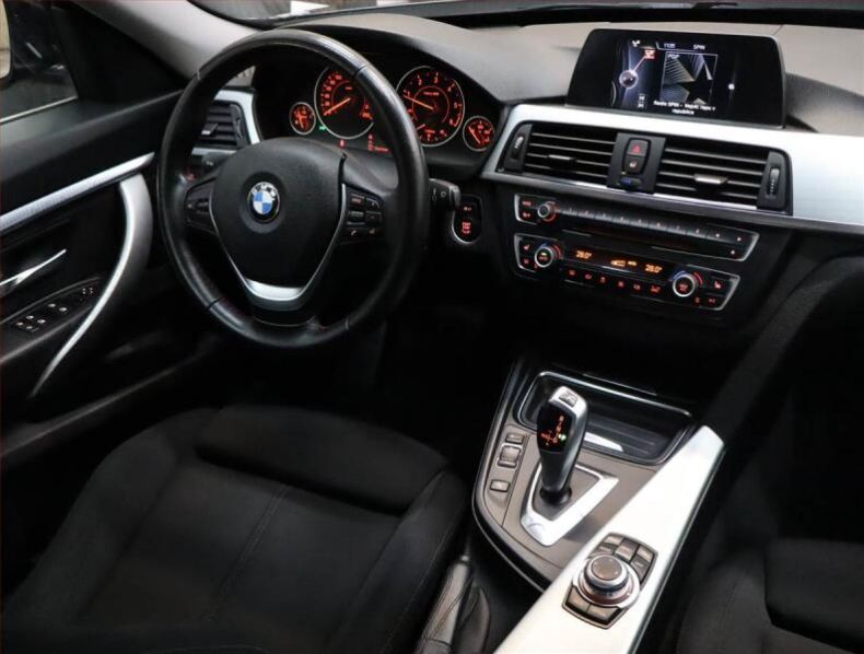 BMW Řada 3 - hlavní fotka
