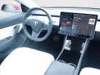 Tesla Model 3 - fotka číslo 6