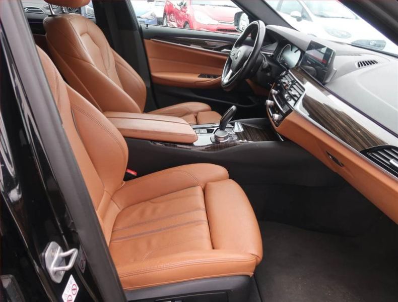 BMW Řada 5 - hlavní fotka