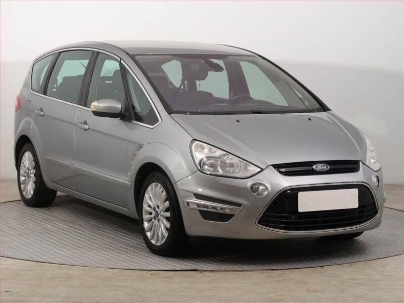 Ford S-MAX - hlavní fotka inzerátu