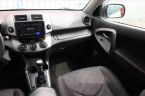 Toyota RAV 4 - fotka číslo 7