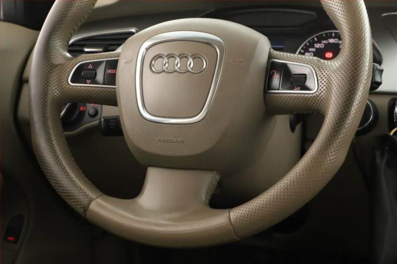 Audi A4 - hlavní fotka