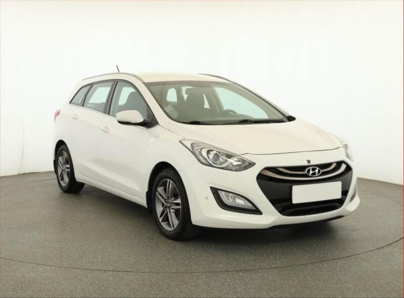 Hyundai i30 - hlavní fotka inzerátu