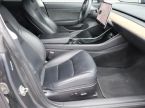 Tesla Model 3 - fotka číslo 8