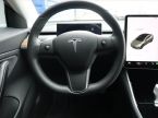 Tesla Model 3 - fotka číslo 14