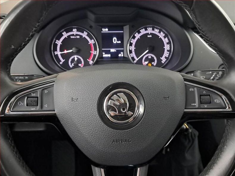 Škoda Octavia - hlavní fotka