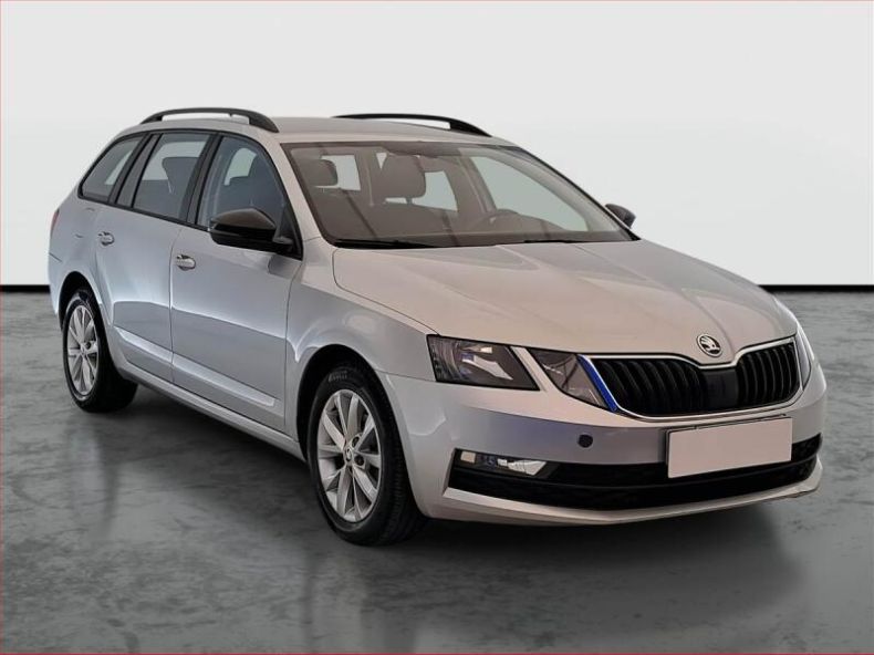 Škoda Octavia - hlavní fotka
